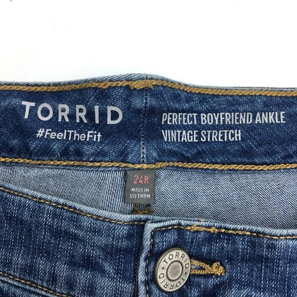 NEW Torrid Women's Jeans Perfect Boyfriend Ankle Stretch size 24 length 28" - Picture 3 of 9